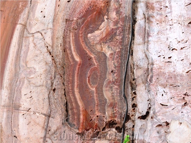 Fantastic Red Onyx Quarry - Fantastico Onyx