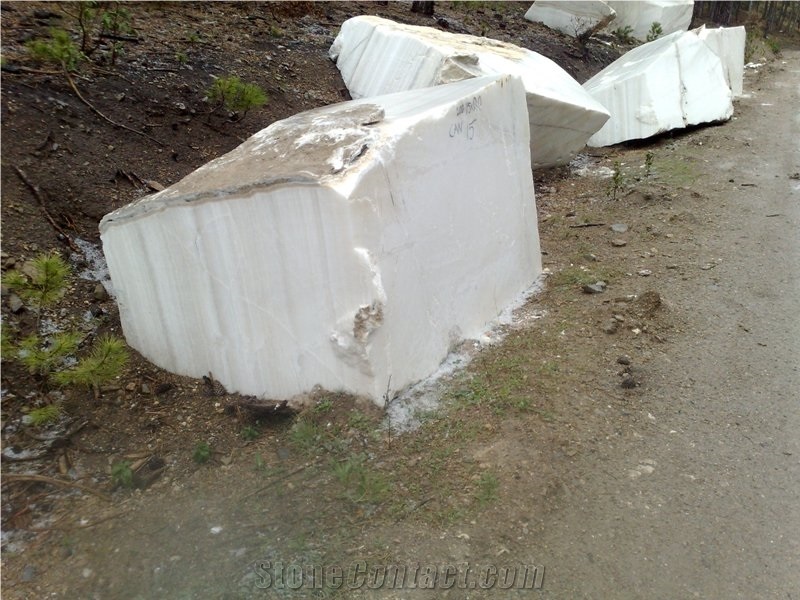 White Crystal Onyx Quarry