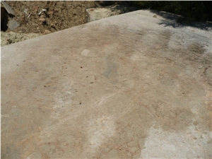 Beiserpiente - Beige Serpiente Marble Quarry