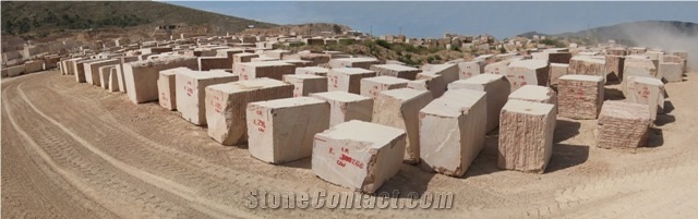 Rojo Alicante Marble Quarry