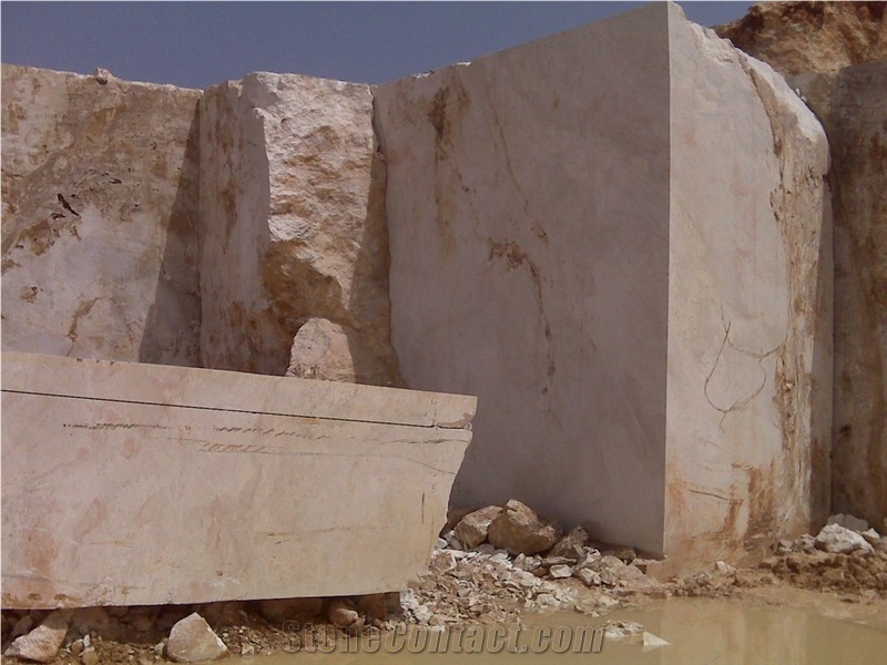 French Vanilla Classic Marble Quarry