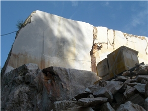 Chocolate White Marble Quarry