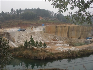 Sichuan Beige Sandstone Quarry