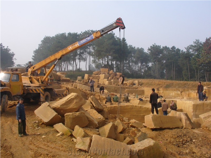 Sichuan Beige Sandstone Quarry