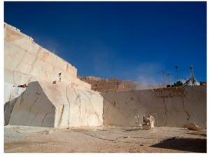 Crema Marfil Coto Marble (Monte Coto) Quarry