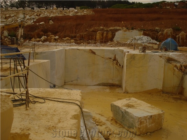 White Georgia Marble Quarry