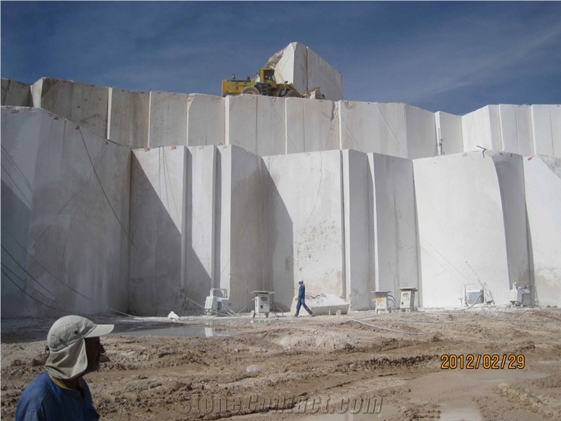 Luxury Beige Marble Quarry