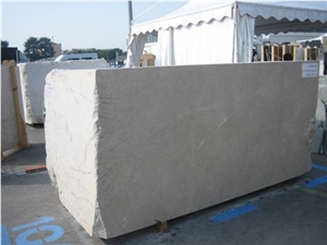 Delicato Cream Marble Quarry