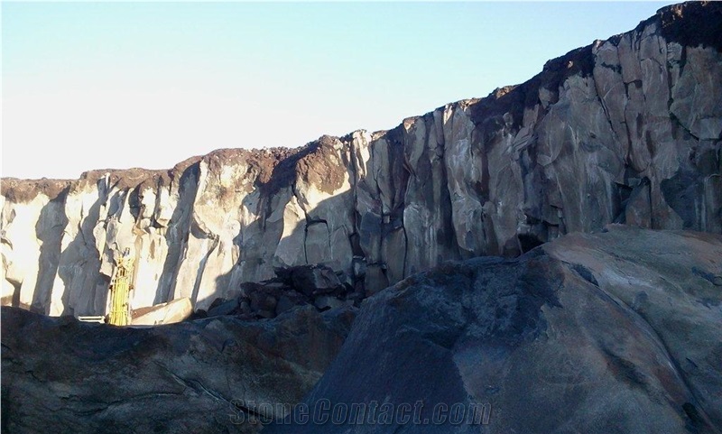 Avola Stone, Pietra Lavica, Isernia Limestone Quarry