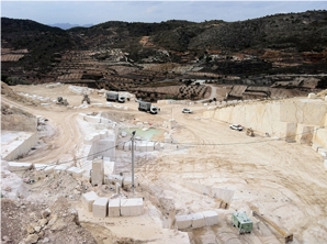 Crema Marfil Marble Quarry