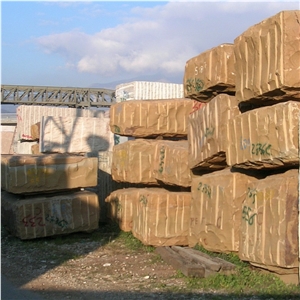 Pietra Forte Ocra Sandstone Quarry