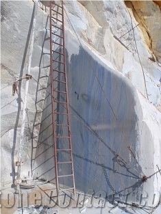 Azul Macaubas Quartzite Quarry