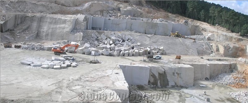 Rosavel Granite Quarry