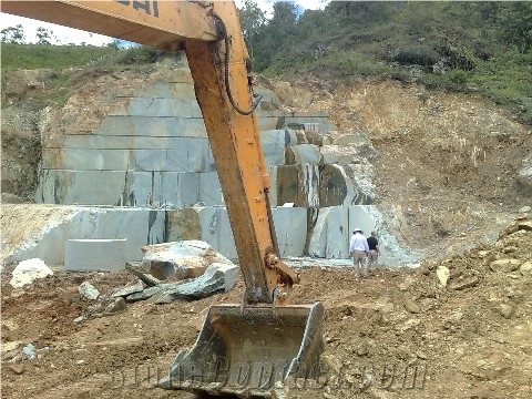 Fumaca Soapstone Quarry