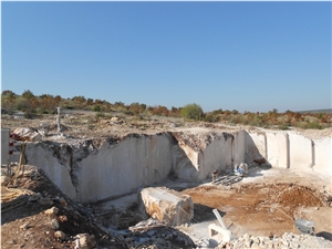 Beige Dalmatia Limestone Sedramic Quarry Beige Dalmatia Limestone Sedramic Quarry