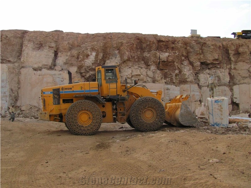 Iran Light Green Onyx Quarry