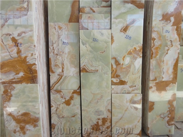 Iran Light Green Onyx Quarry