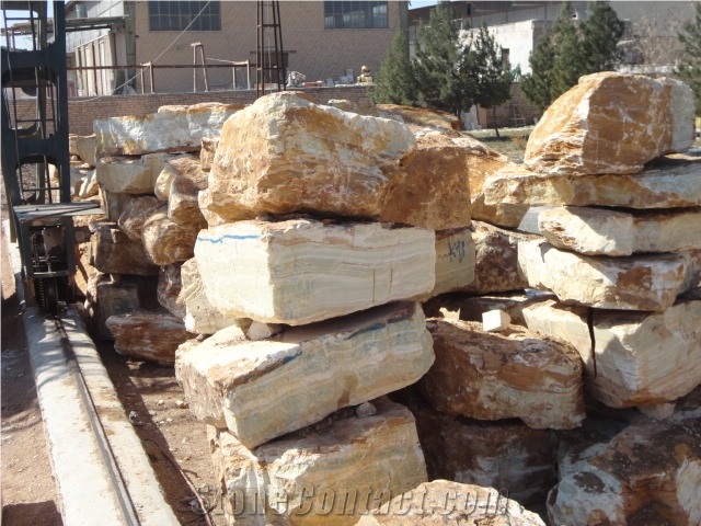Iran Light Green Onyx Quarry