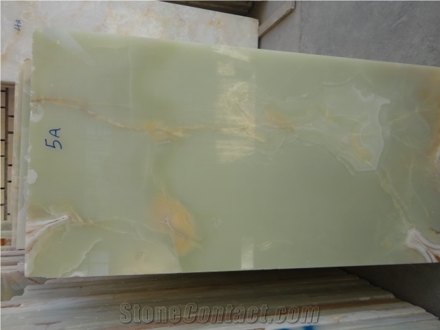 Iran Light Green Onyx Quarry