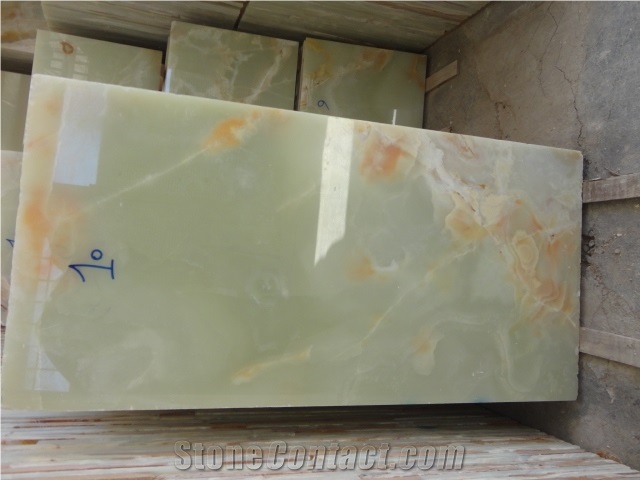 Iran Light Green Onyx Quarry