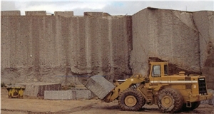 Rosa Alba Granite Quarry
