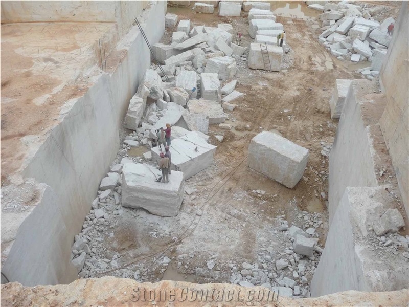 River White Granite Quarry