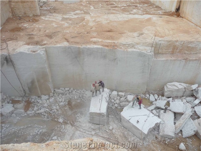 River White Granite Quarry