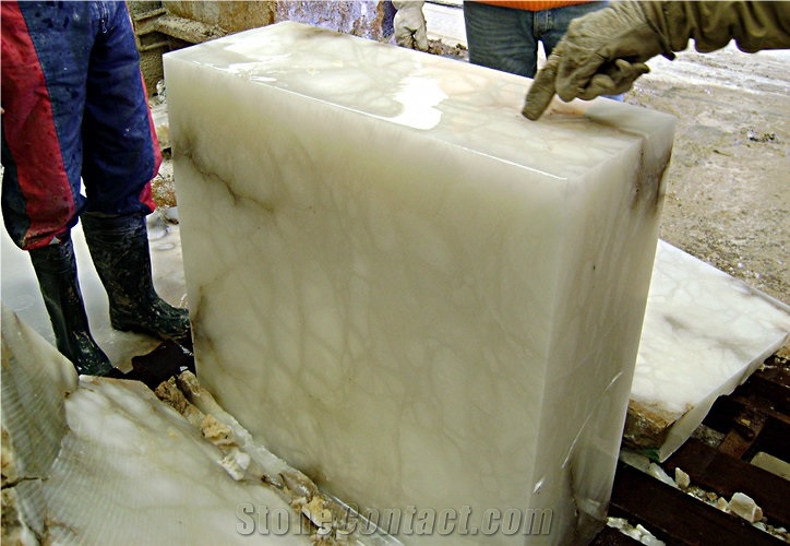 Hijar White Alabaster - Alabastro Blanco Azaila Quarry