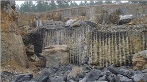 China Marquina Marble Quarry