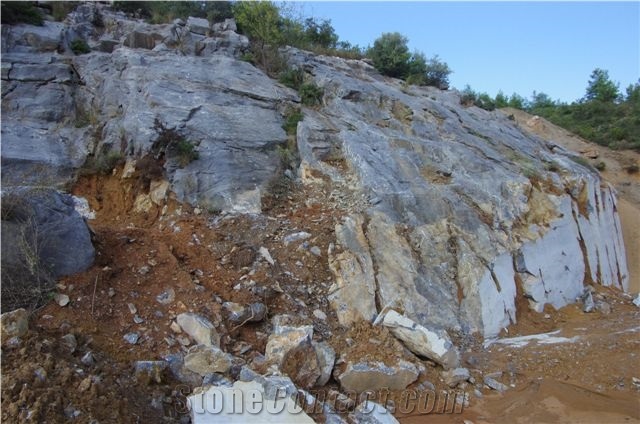 Black Karaca Marble(Karacabey Black Marble) Quarry