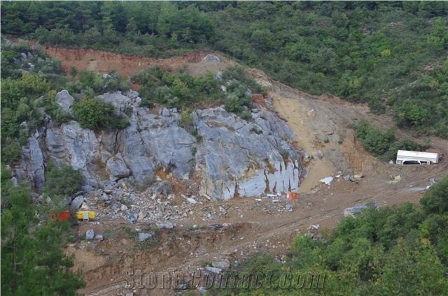 Black Karaca Marble(Karacabey Black Marble) Quarry