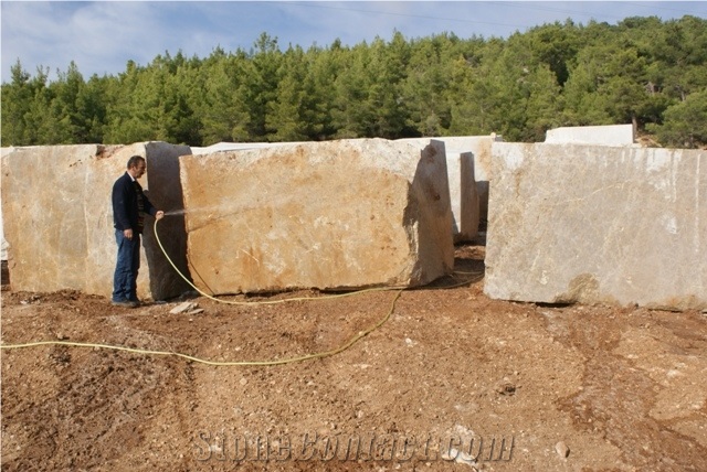 Mersin Light Emperador Marble Quarry
