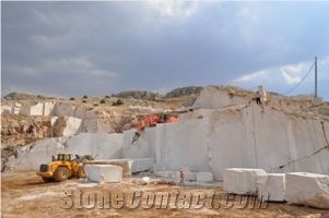 Efsus Beige Marble Quarry