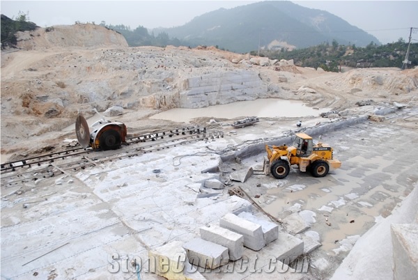 Romantic Grey Marble Quarry
