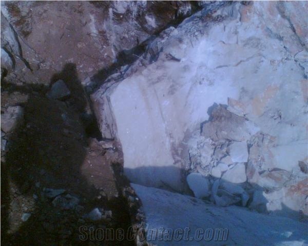Usak White Onyx Quarry