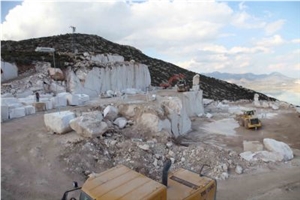 Burdur Beige Marble Quarry