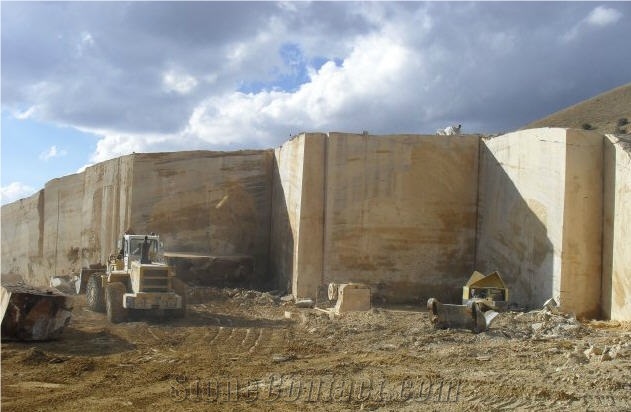 Bayburt Travertine Quarry