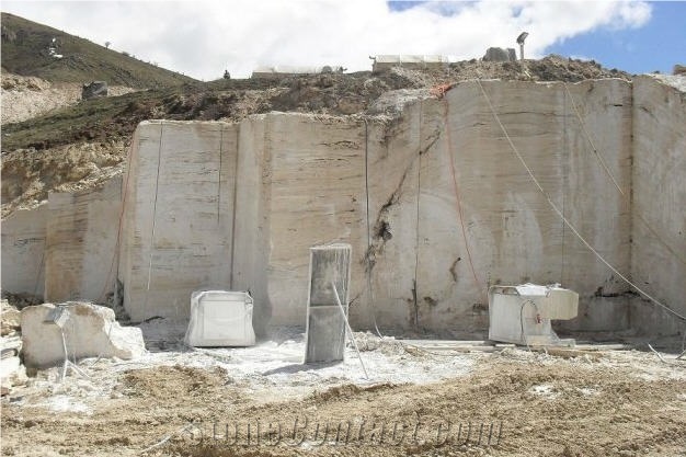 Orient White Travertine