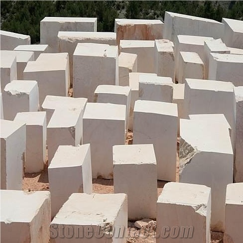 Bilecik Crema Luna Marble Quarry
