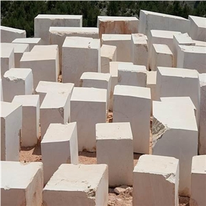 Bilecik Crema Luna Marble Quarry