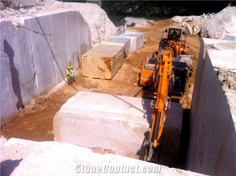 Turkey Golden Spider Marble Quarry