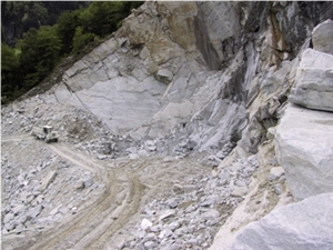 Bergell Gneiss Quarry