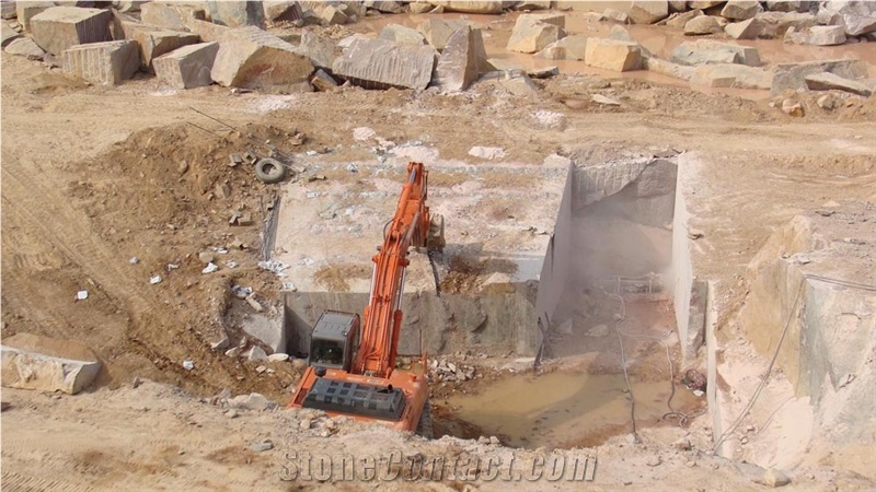 SRE- PG Red Granite Quarry- Ilkal Red Granite