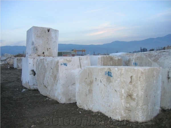 Turkey Navona Light Travertine Denizli Quarry