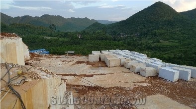 Chinese Polar Grey, Classic Grey Marble Quarry