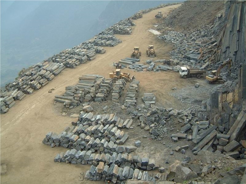 G684 Black Basalt Quarry
