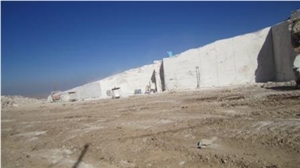 Maneshgeh Rosa Travertine