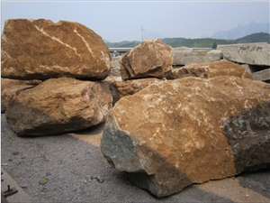 China Desert Green Granite Quarry