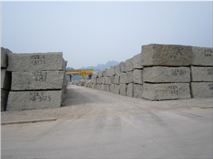 China Desert Green Granite Quarry