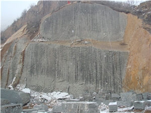 China Desert Green Granite Quarry